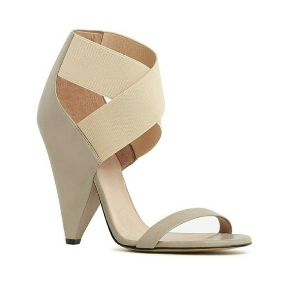 Beige Sohak Elastic Strap Sandals