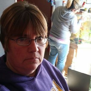 Meet your Posher, Robyne