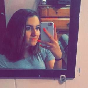 Meet your Posher, Annamaria