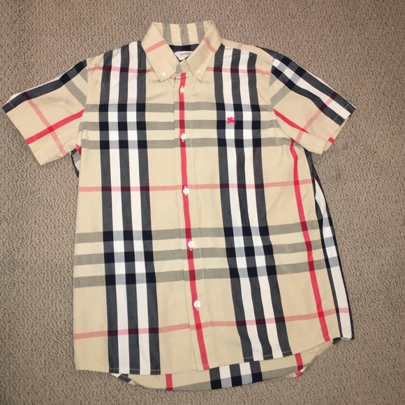 Burberry boys signature check shirt.