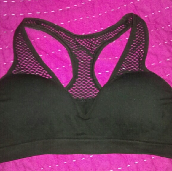 Sports bra??black