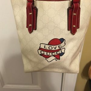 Authentic gucci bag with dust bag