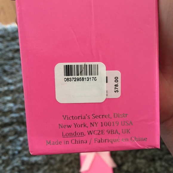 HP 4/5🎉🎉Victoria Secret Angel Wing Necklace - Picture 4 of 4