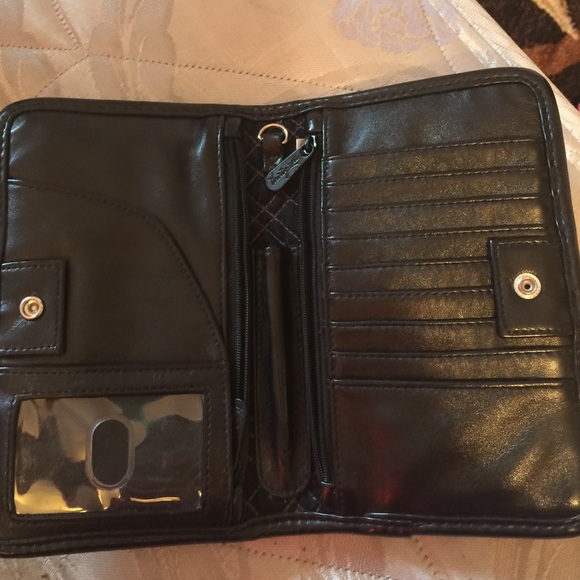 Thirty one timeless wallet