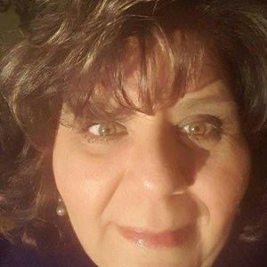 Meet your Posher, Cynthia