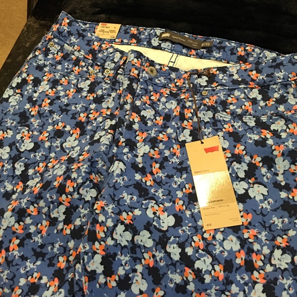 Levis jeans