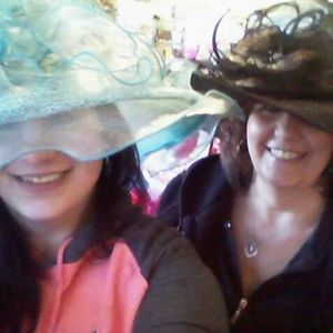 Meet your Posher, Joyce