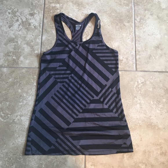 Reebok geometric pattern athletic top