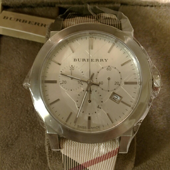 SOLD-Authentic Burberry Men City Chronograph Watch - Picture 2 of 4