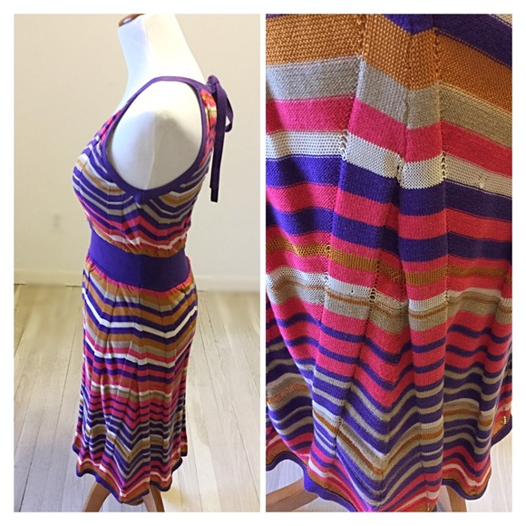 $5!⭐️ Colorful Knit Dress Keyhole Design - Picture 4 of 4