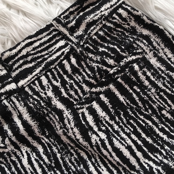 Forever 21 Skirts - Forever 21 skirt (size small) Forever 21 Skirts - Forever 21 skirt (size small)