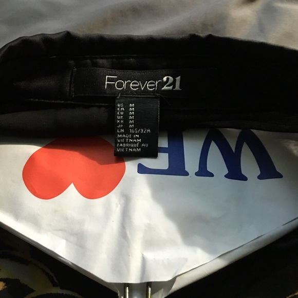 🎉FINAL SALE🎉 Forever 21 Chain Sheer  Blouse M - Picture 3 of 4