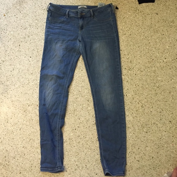 Hollister light wash jeggings