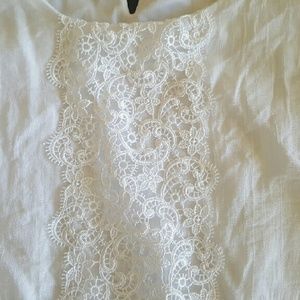 Coldwater Creek tank with lace overlay