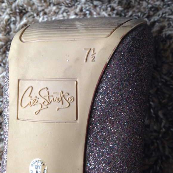 **SOLD** City Streets multi-colored glitter heels - Picture 4 of 4
