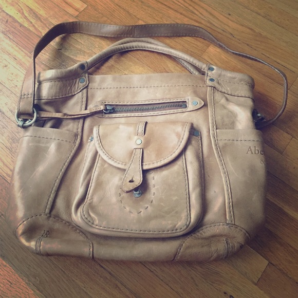 Genuine Soft Leather Abercrombie Purse