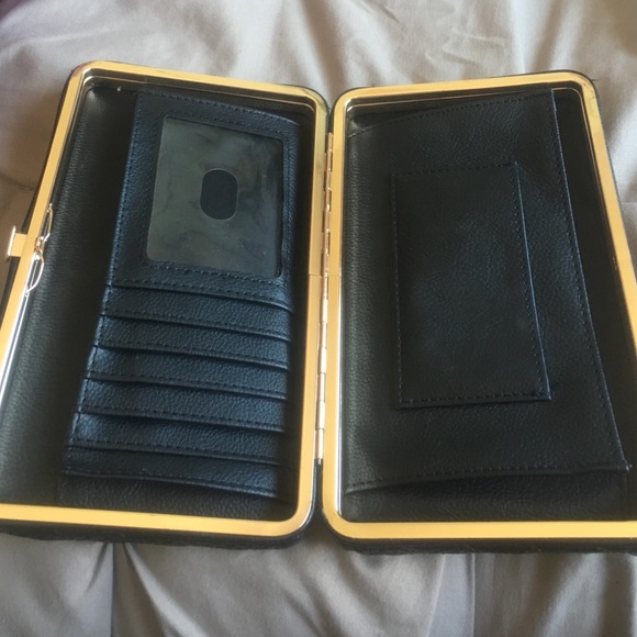 Wallet - Picture 2 of 3