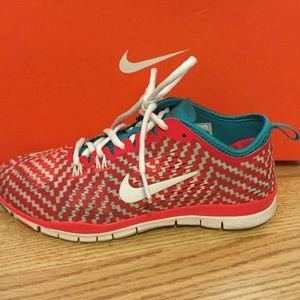 Nike Free Training Shoes 5.0