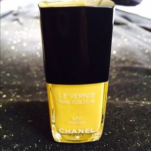 Chanel nail polish