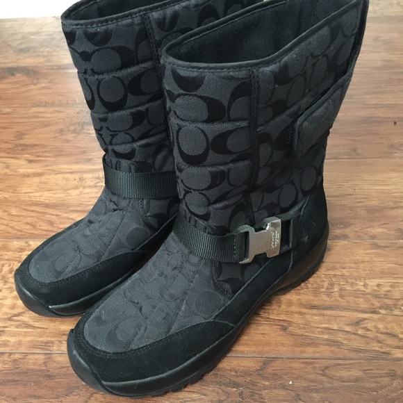 💥SALE💥Authentic Coach Snow Boots