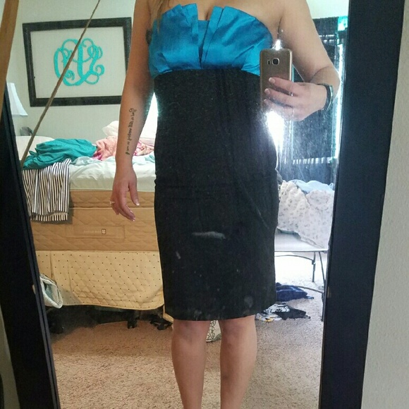 Medium turquoise dress