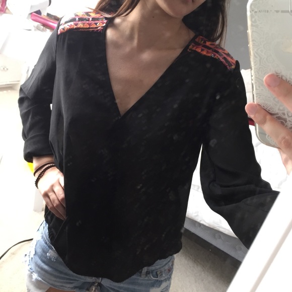 Black long sleeve sheer top - Picture 1 of 2