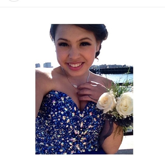 Prom dress