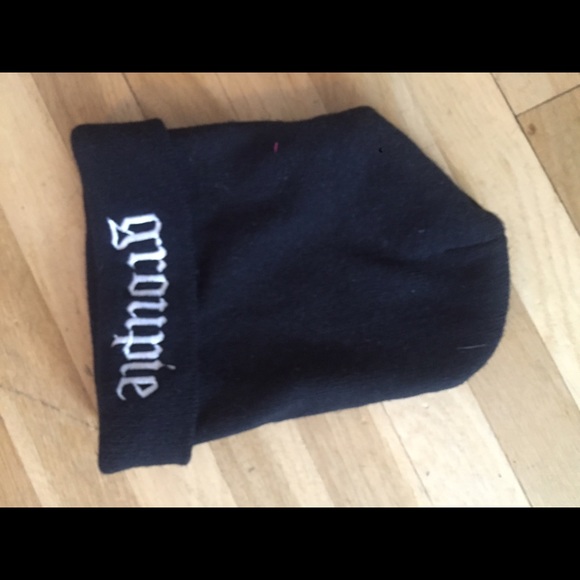Groupie beanie
