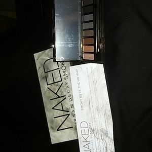 Smokey eye NAKED makeup.. ??