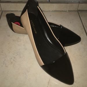 BCBG Flats - Brand New