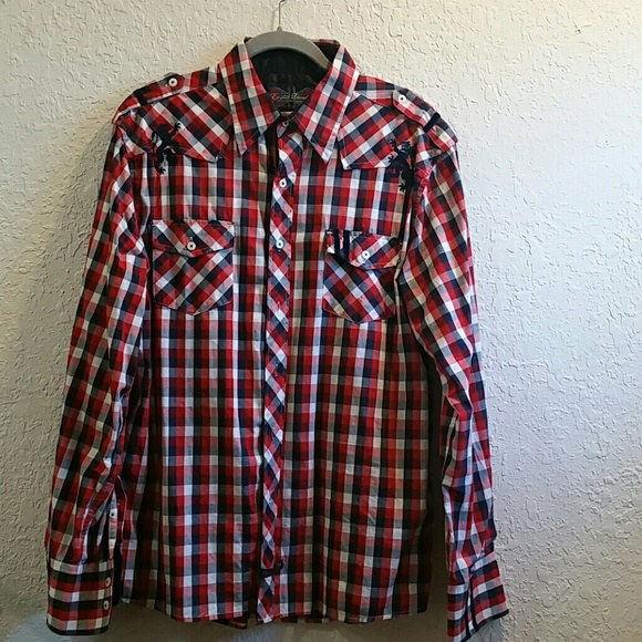 Shirt - Picture 1 of 1