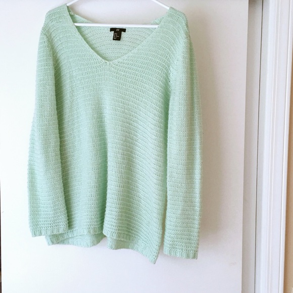 Slouchy Oversized Sweater in Pastel Mint