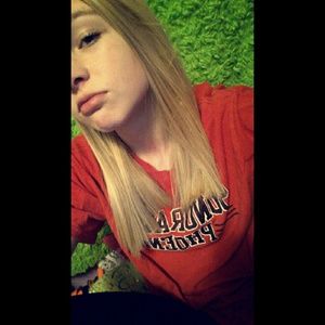 Meet your Posher, Madison