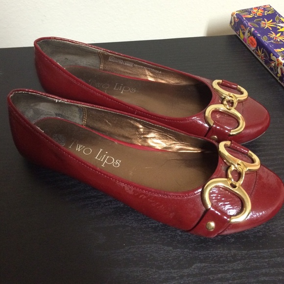 Red with gold buckle - Picture 2 of 3