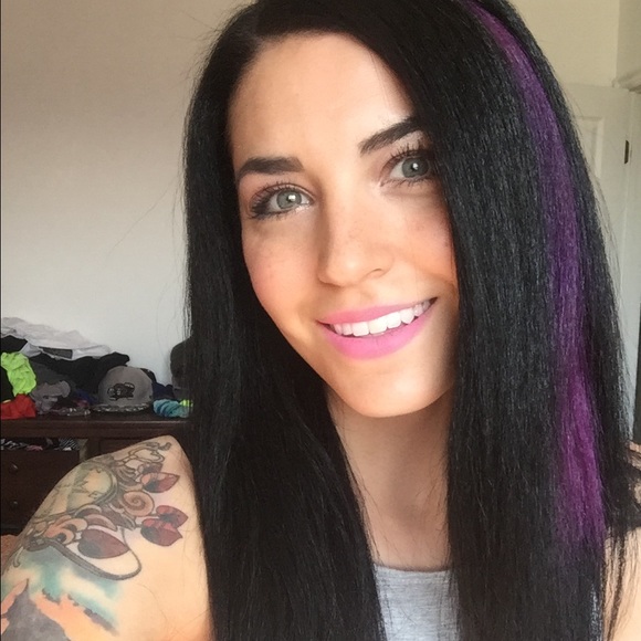 Meet your Posher, Dallas - Picture 2 of 2