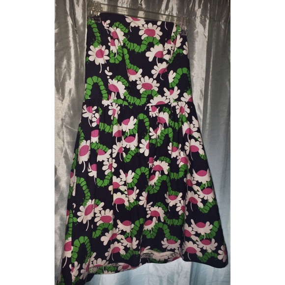 Lilly Pulitzer hey hey caterpillar size 8 dress