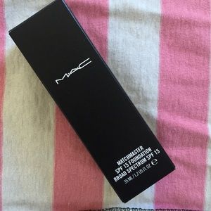 MAC Matchmaster Foundation 3.0