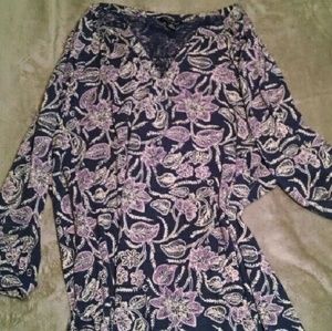 Split V-Neck Knit Top