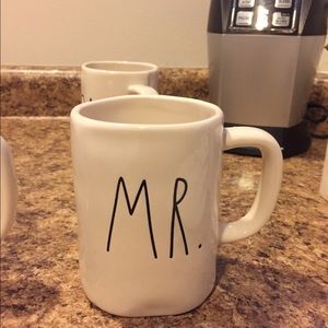 New Rae Dunn MR mug
