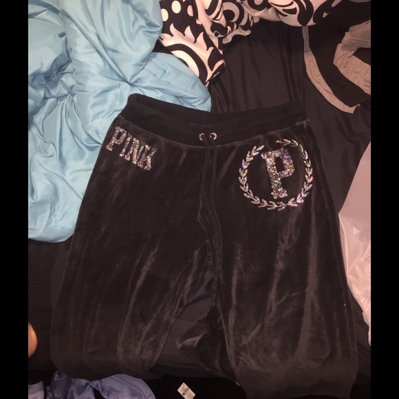 vs pink velvet sweatpants with sparkles💖