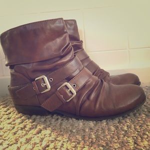 Fergalicious brown booties size 7.5