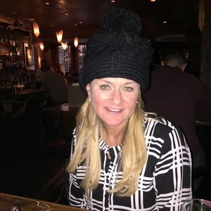 Meet your Posher, Suzanne