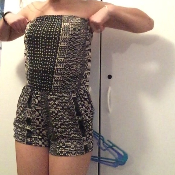 Romper - Picture 3 of 3