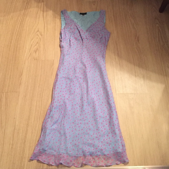 Flower dress - Picture 1 of 2
