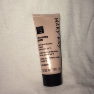 🆕Hand and décolleté cream: sunscreen spf 15