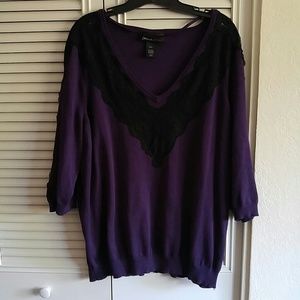 ✨🎉Flash Sale🎉✨Lace Peekaboo Lightweight V neck