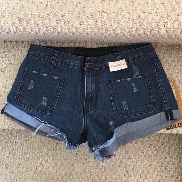 One teaspoon shorts