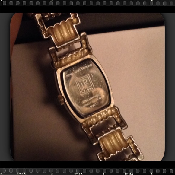 π§π»βΌοΈHoldβΌοΈ925 Judith Ripka Watch - Picture 2 of 4