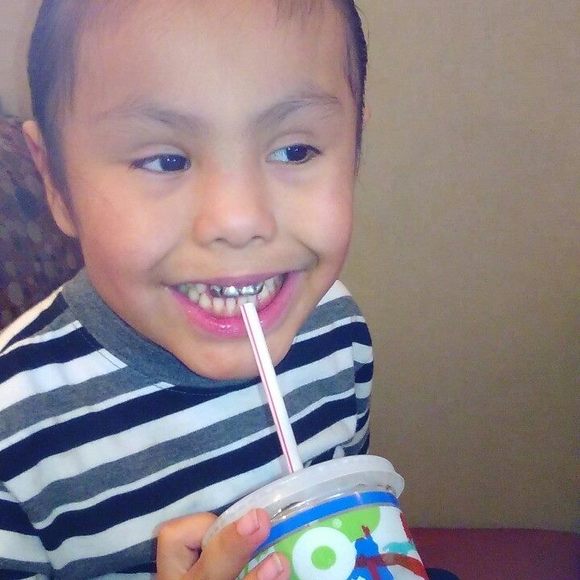 Meet your Posher, Adell