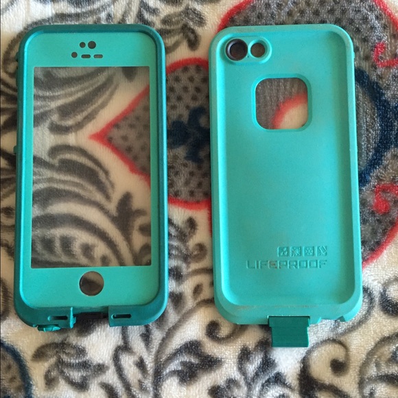 iPhone 5/5s otterbox phone case